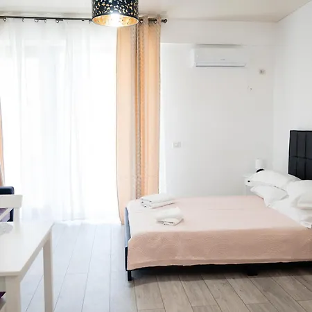 Apart Otel Almar Luxury - Renting & Free Pool Navodari