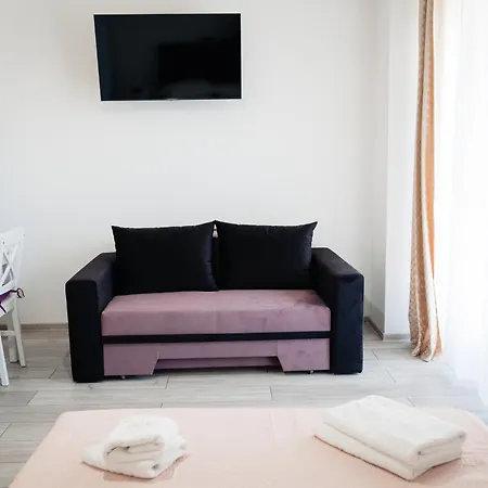 Almar Luxury - Renting & Free Pool