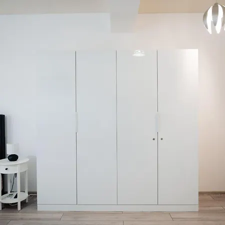 Almar Luxury - Renting & Free Pool Apart Otel 3*