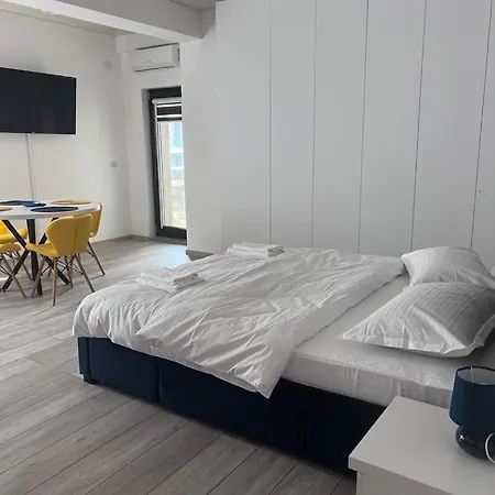 Apart Otel Almar Luxury - Renting & Free Pool Navodari