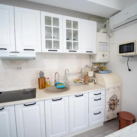 Almar Luxury - Renting & Free Pool Navodari