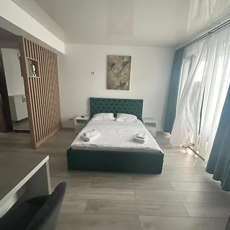 Almar Luxury - Renting & Free Pool Apart Otel 3*