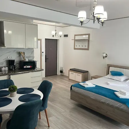 Almar Luxury - Renting & Free Pool