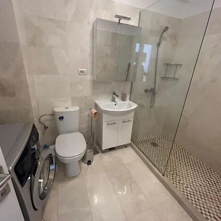 Apart-hotel Almar Luxury - Renting & Free Pool Năvodari