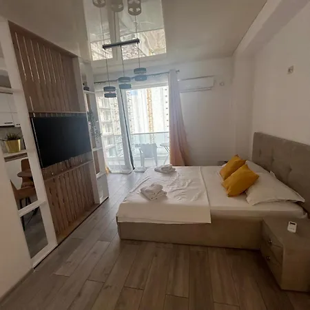 Almar Luxury - Renting & Free Pool Năvodari