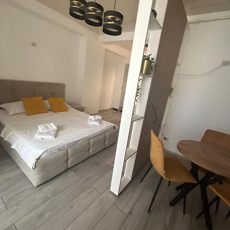 Almar Luxury - Renting & Free Pool Apart-hotel