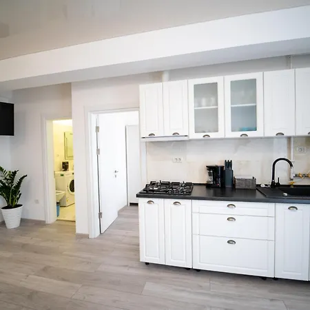 Almar Luxury - Renting & Free Pool Apart-hotel