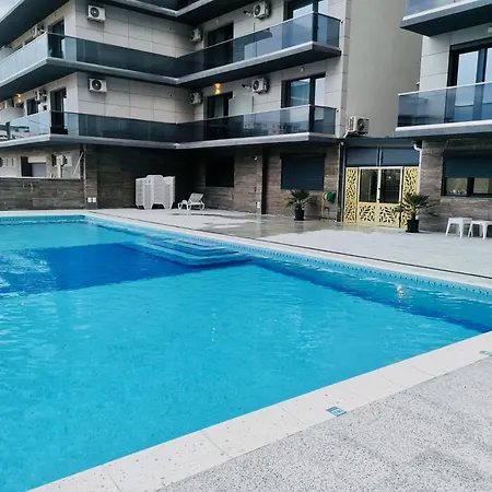 Almar Luxury - Renting & Free Pool Apart-hotel